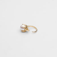 ring motif ear cuff (gold /pearl)