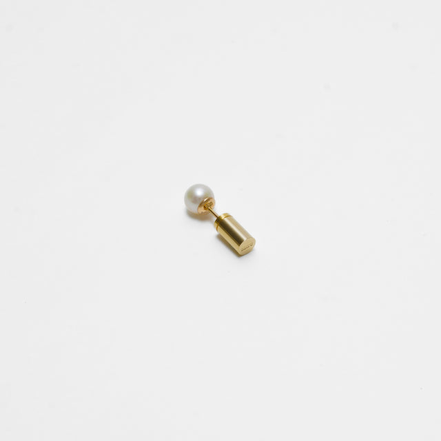 freshwater pearl pierced earring (5.5-6mm white pearl)