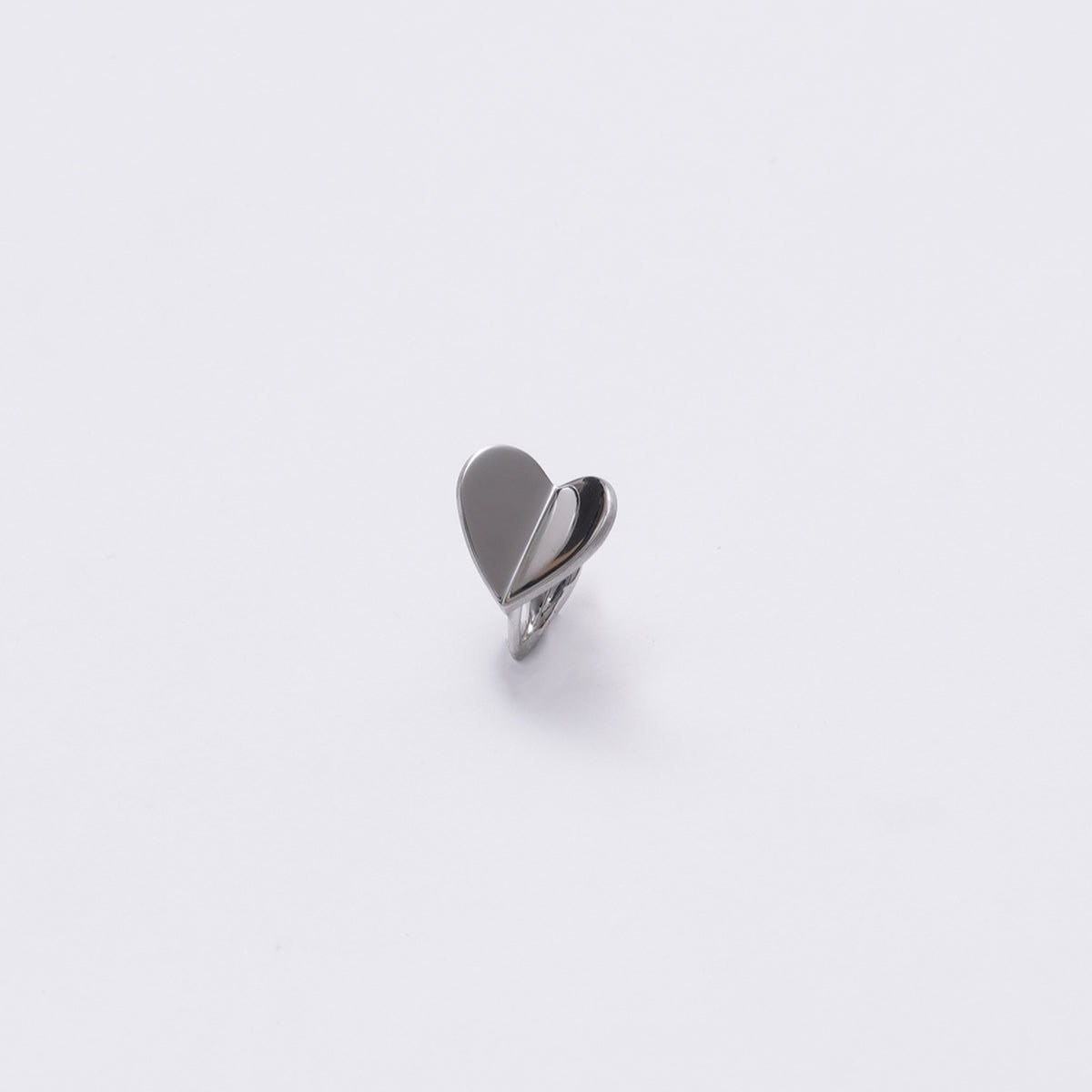 Small heart earring ( Silver ) – MAYU online store