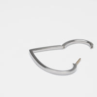 Hoop heart pierced earring (middle / silver)