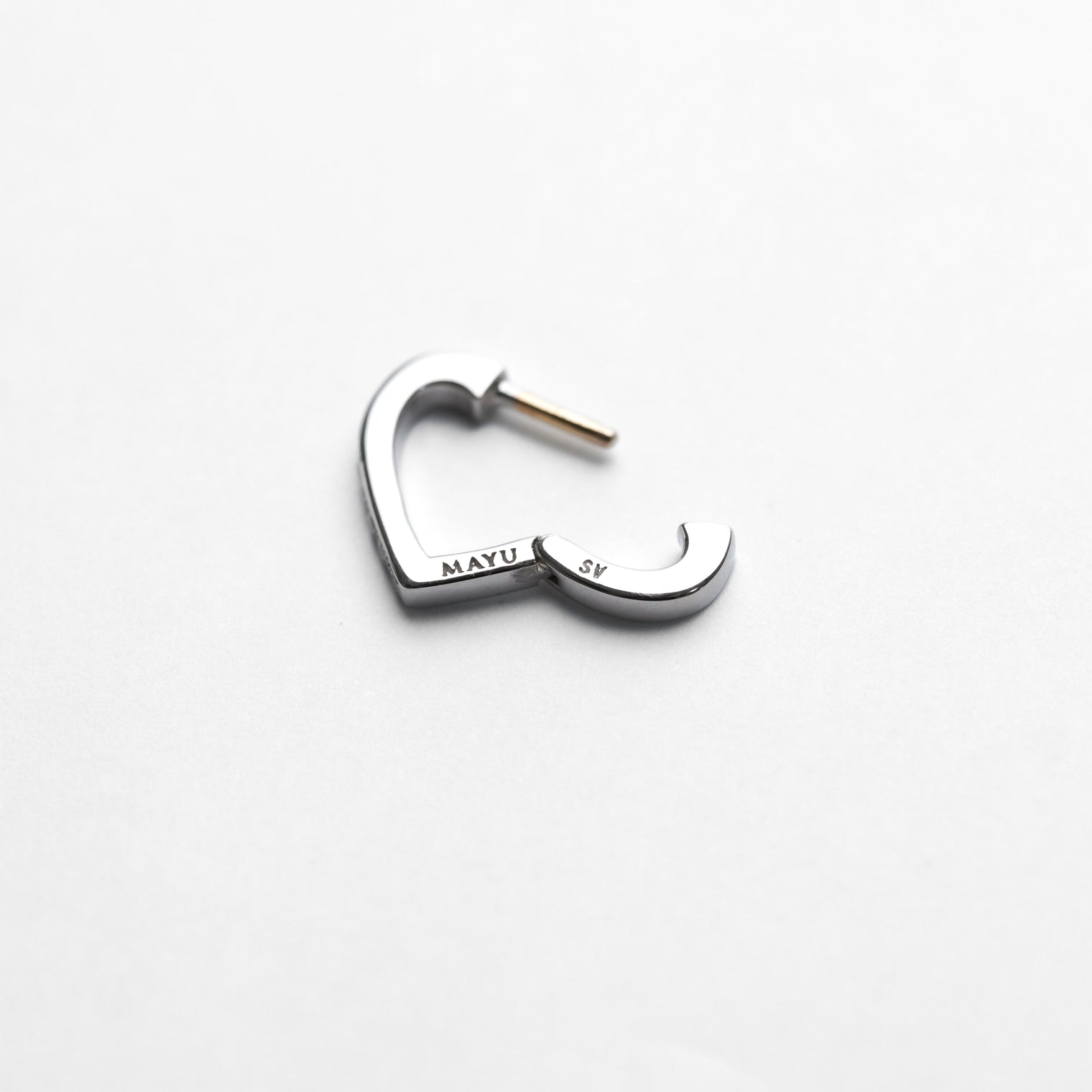 Hoop heart pierced earring (tiny / silver / cubic zirconia)