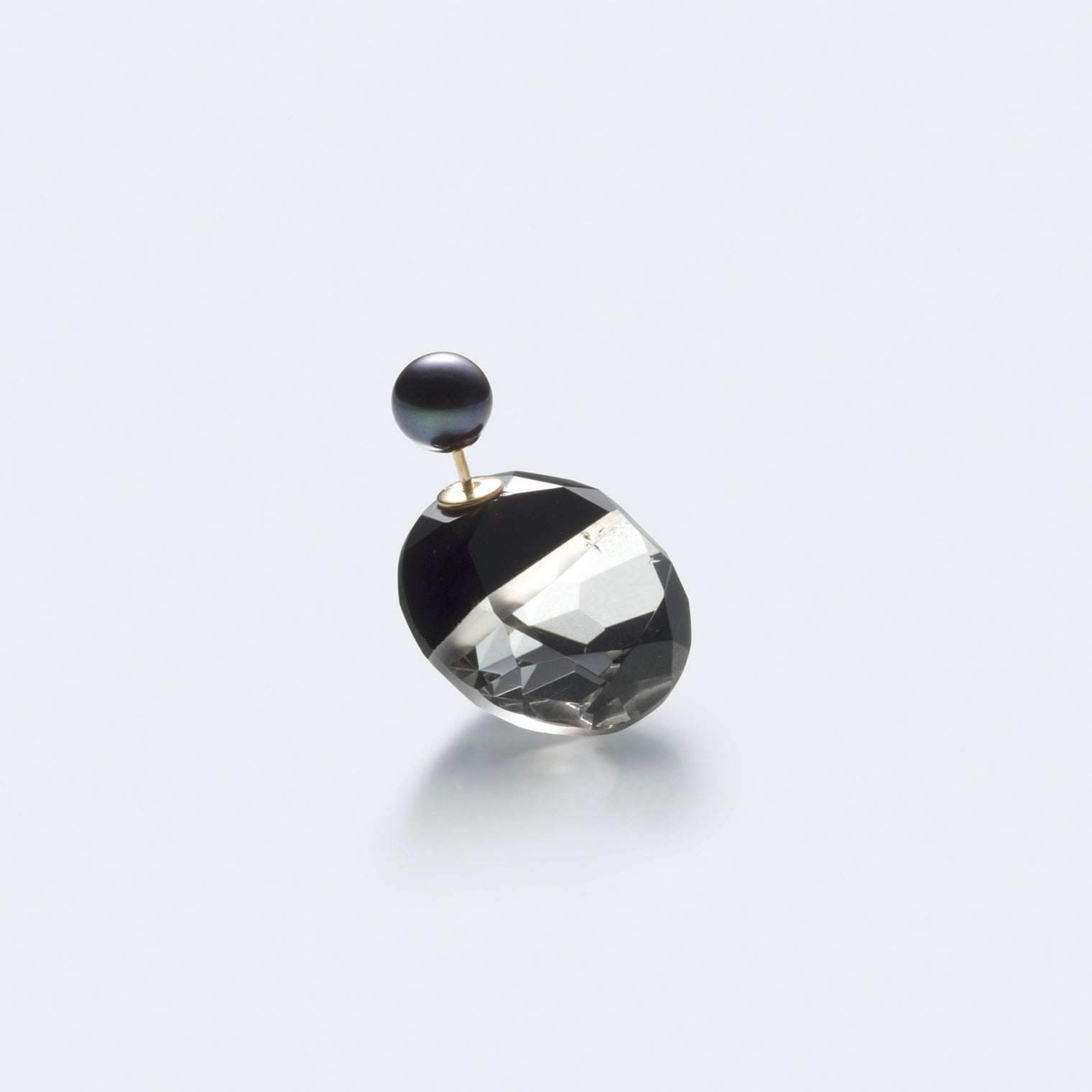 semi precious stone pierce (round / black)