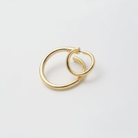 Gold line pierce(19㎜ line×30㎜ line/crystal glass/Gold)
