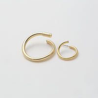 Gold line pierce(19㎜ line×30㎜ line/crystal glass/Gold)