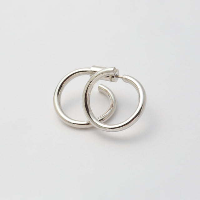 Silver line pierce(19㎜ line×19㎜ line/crystal glass/Silver)