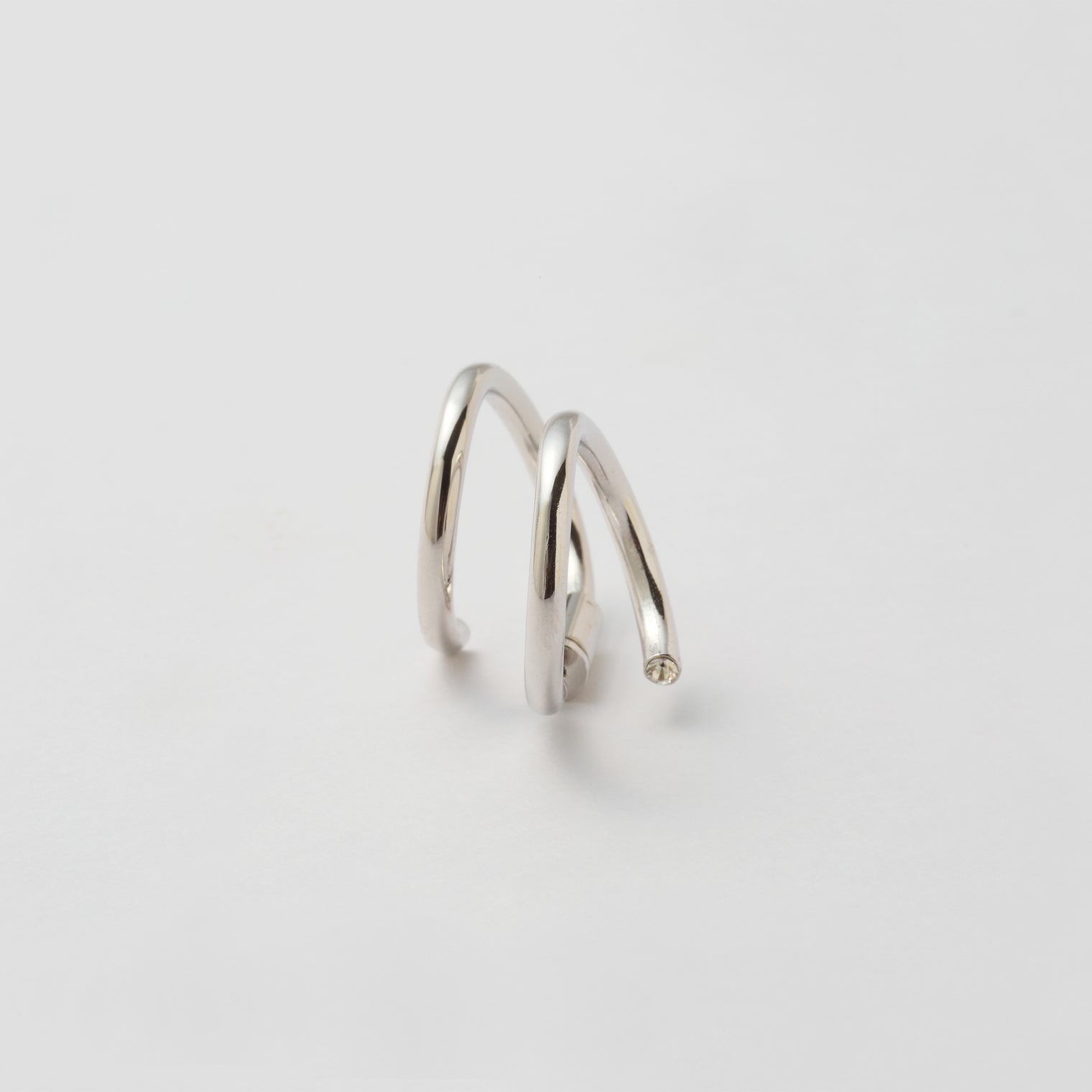 Silver line pierce(19㎜ line×19㎜ line/crystal glass/Silver)