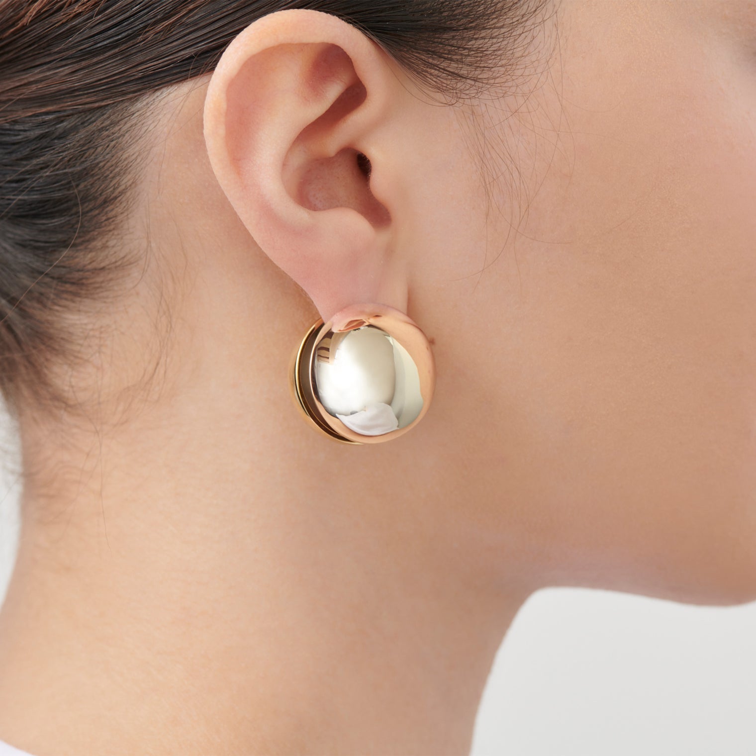 25mm sphere pierce (gold)