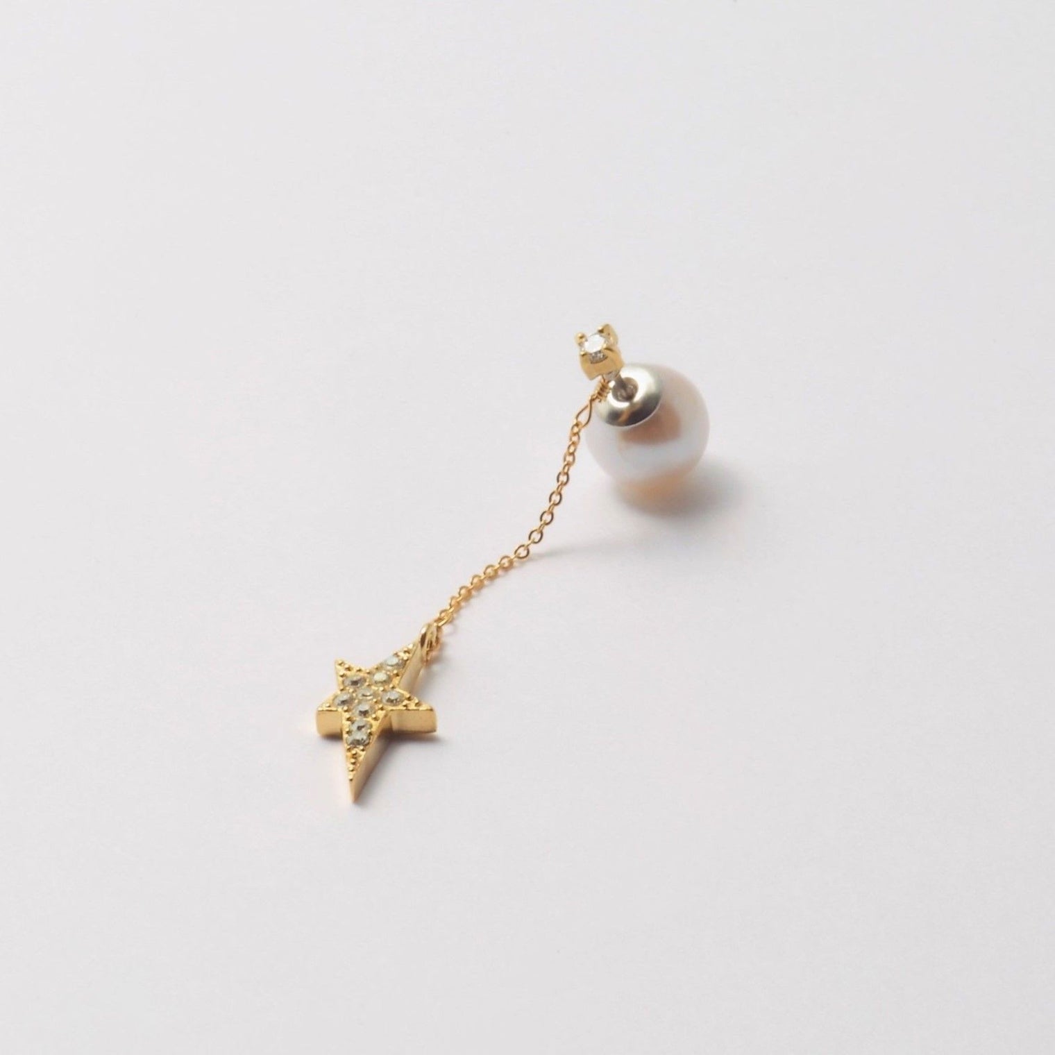 2way star chain short pierce(1cubiczirconia/crystal glass/9mm pearl catch)