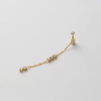 1 cubic zirconia top +5 cubic zirconia clasp pierce