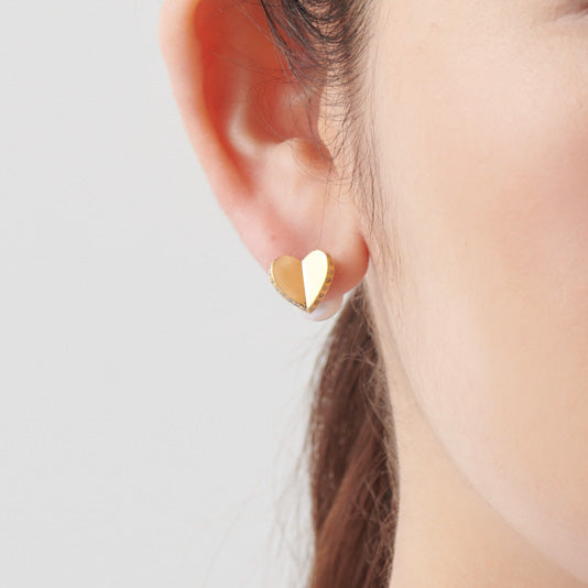 Small heart line stone pierce (gold / cubic zirconia)