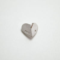 Small heart line stone pierce (silver / cubic zirconia)