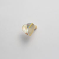 Heart pierced earring (Mother of pearl / K10 post)
