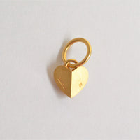 Small heart charm (gold / cubic zirconia)