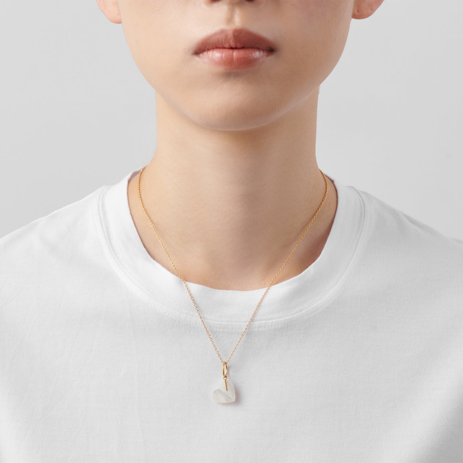 Heart charm (Mother of pearl)