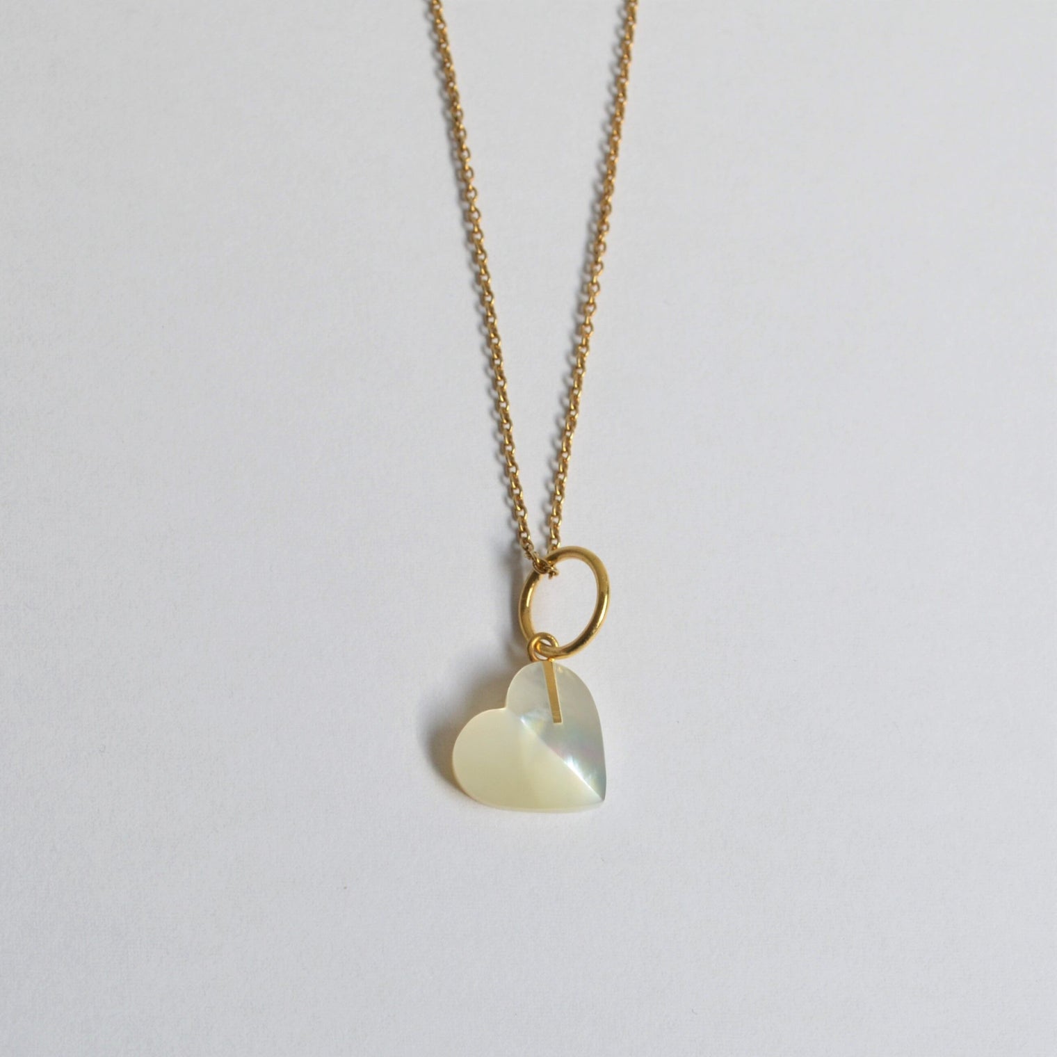 Heart charm (Mother of pearl)