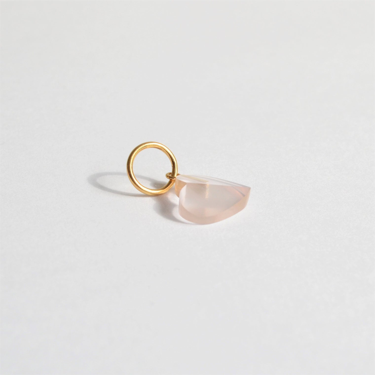 Heart charm (Rose quartz)