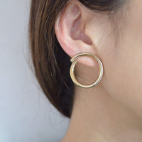 big circle earring (gold)