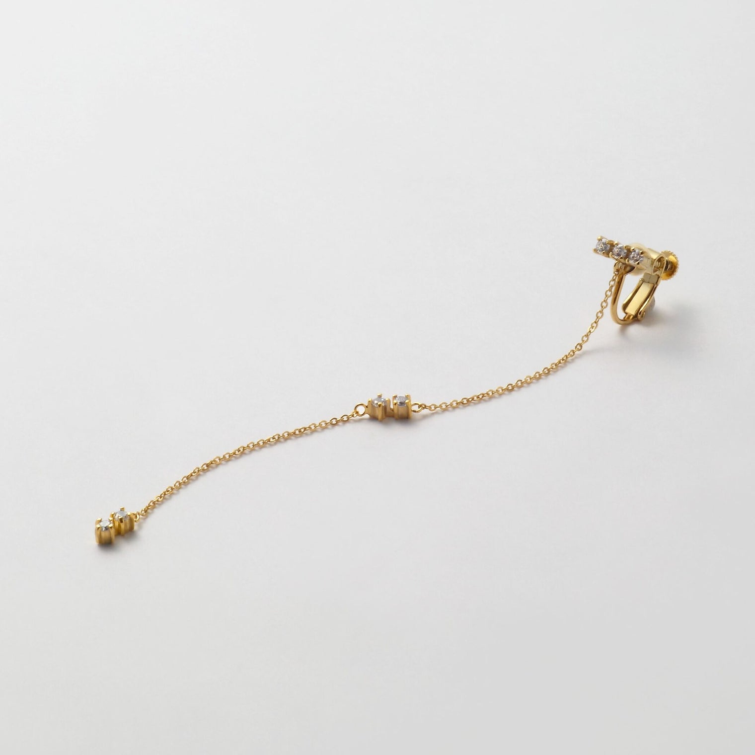 3 cubic zirconia top +5 cubic zirconia earring