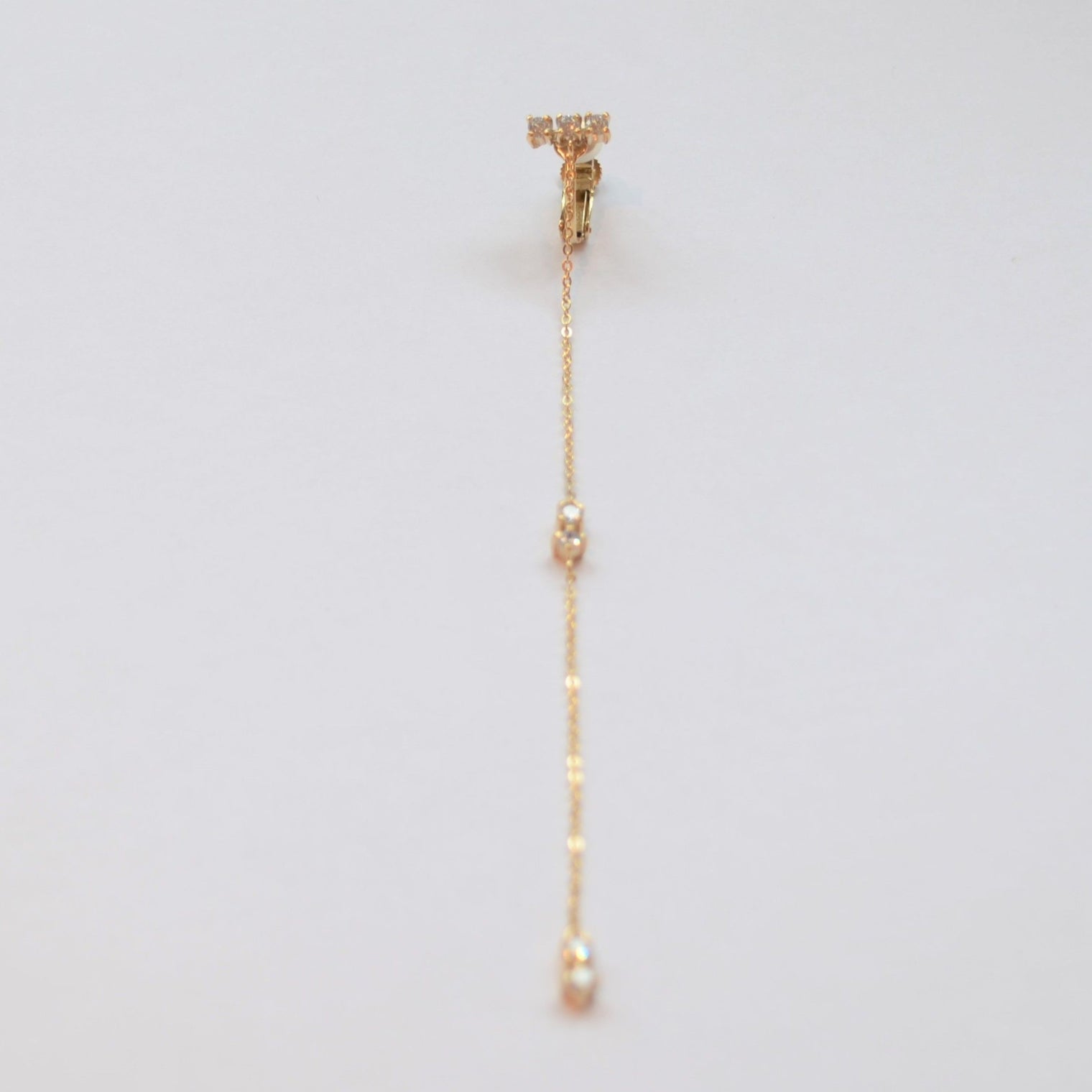 3 cubic zirconia top +5 cubic zirconia earring