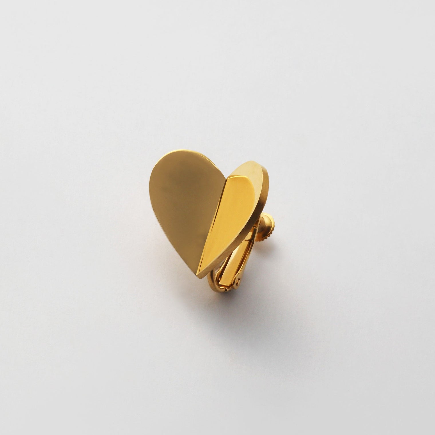 Middle heart earring
