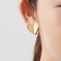 Middle heart earring