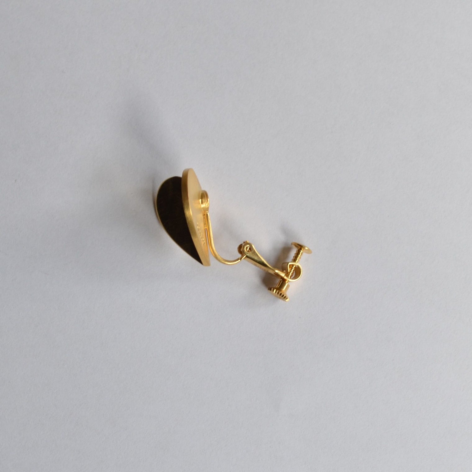 Middle heart earring