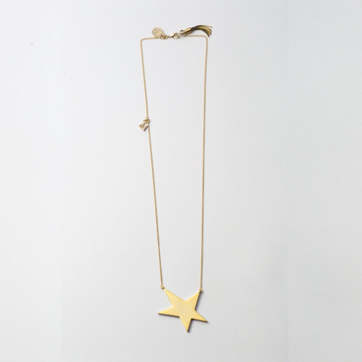 star necklace (mat)