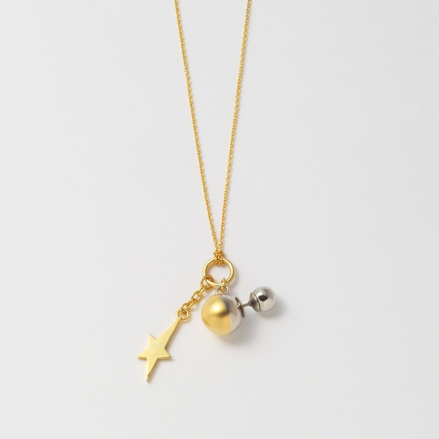 metallic pearl rivets and star necklace