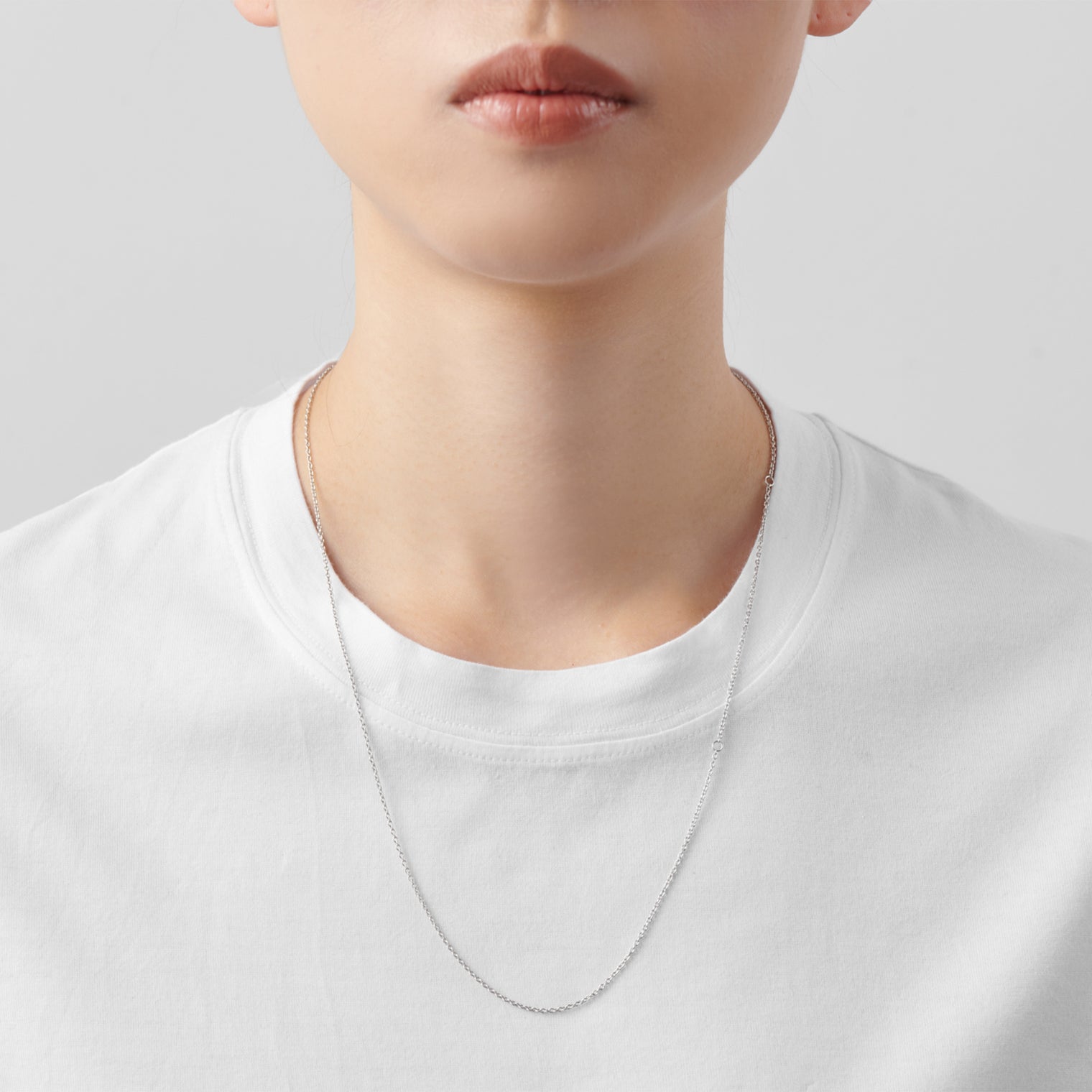 Basic chain long necklace (silver / thin / triangle)