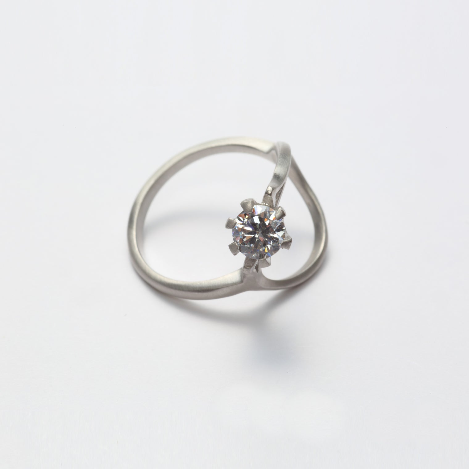 ring motif ring (cubic zirconia / silver)