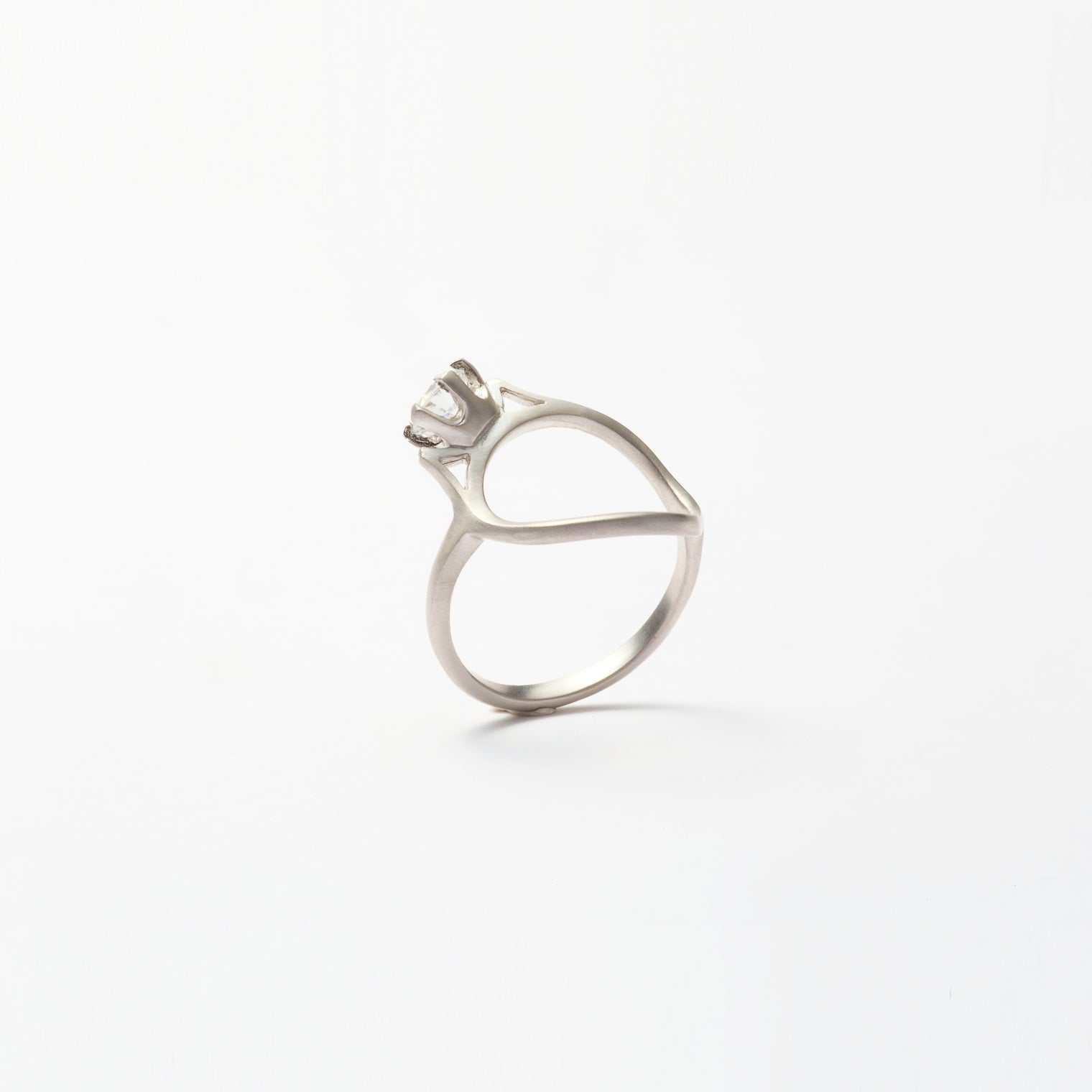 ring motif ring (cubic zirconia / silver)