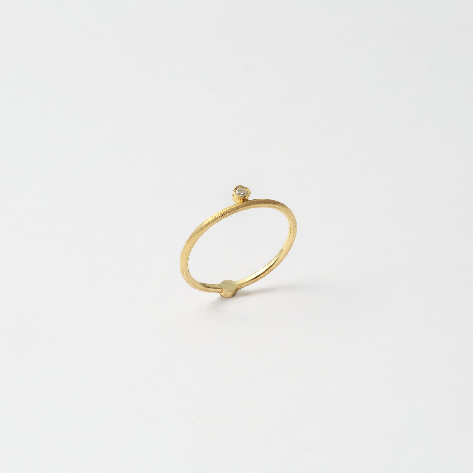 2 stones ring(cubic zirconia/gold)