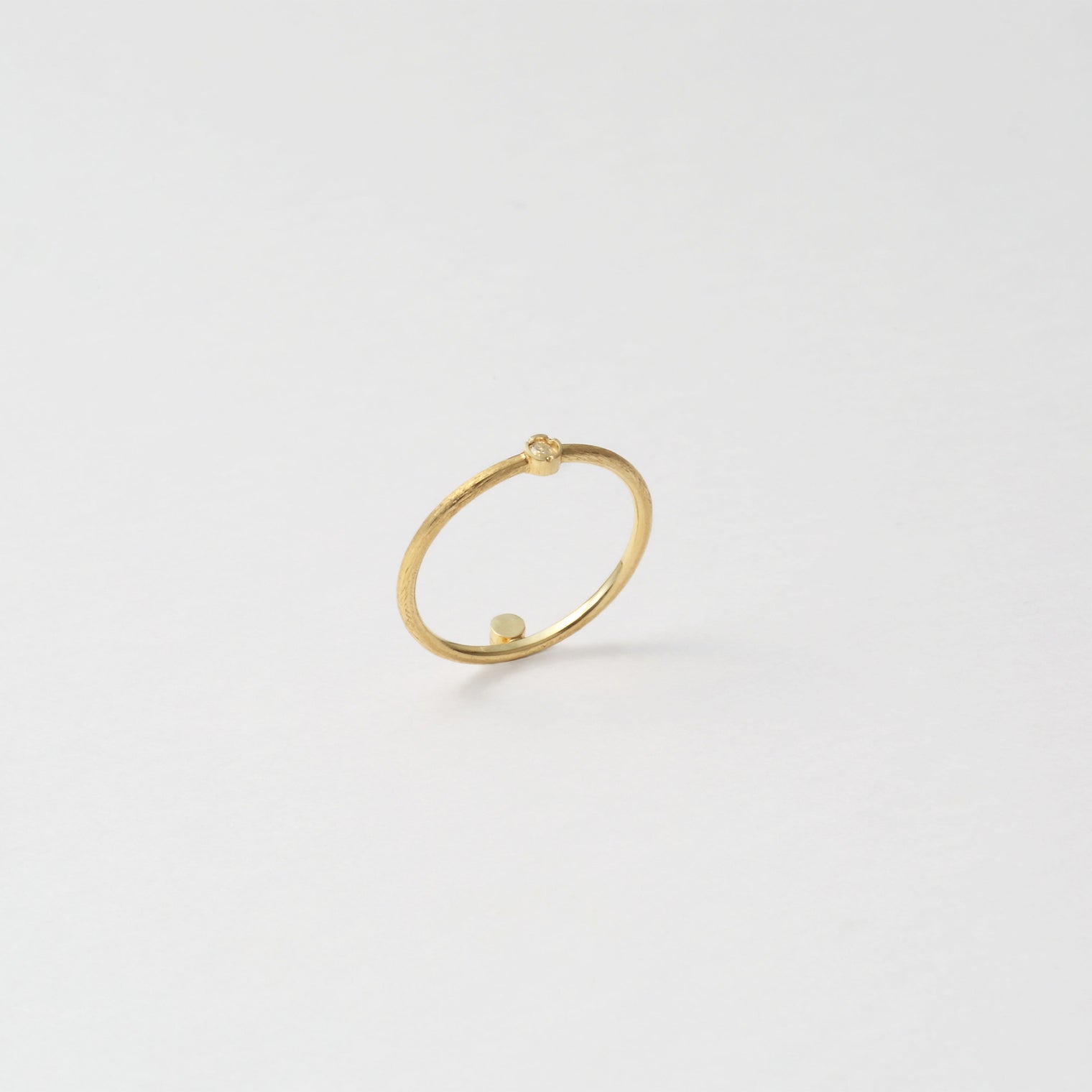 2 stones ring(cubic zirconia/gold)