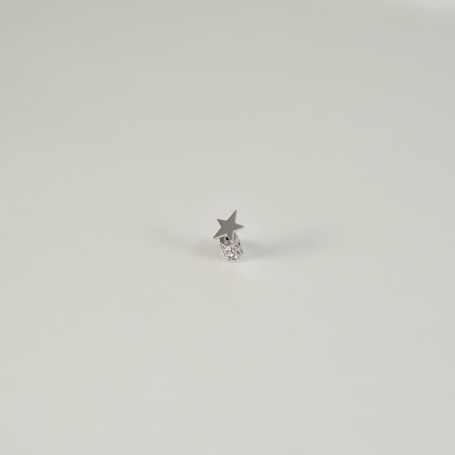 Tiny star pierce (Silver)