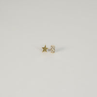 Tiny star pierce (gold)